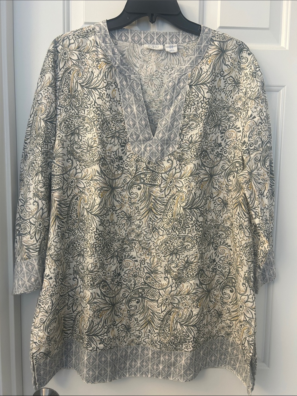 Sigrid Olsen Cream Tunic with Gray and Gold Paisley